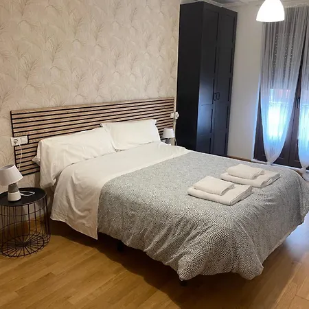 Sumergete En I Y Ii Vivienda Turistica * 莱昂
